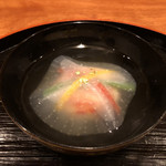 御料理 古川 - 蟹真薯 薄水仕立 薄水仕立て　箸を付けるのを躊躇う美しさです