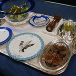 トゥールダルジャン - 鴨のモモ肉とサラダ