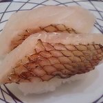 くるくる寿司 ほがらか亭 - 「マダイ」４００円