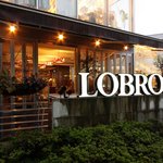 LOBROS - 自由が丘　南口から徒歩３分　トレインチのカフェ＆ダイニング！