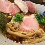 中華そば きなり - 醤油そば、肉増し¥980