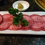 焼肉 鳴尾.b - 