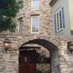 エメ・ヴィベール - 外観