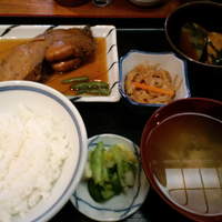 浅草 魚料理 遠州屋 - 煮魚定食全景♪