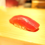 鮨 尚充 - マグロづけ