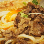 活麺富蔵 - 煮肉温泉玉子ぶっかけ（煮肉）