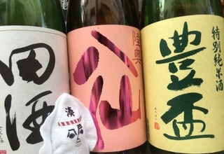 Kamenohe - 田酒、八仙、豊盃、男山、、青森の地酒でお出迎え♪