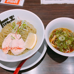 らぁめん トリカヂ イッパイ - つけ麺 セリカ