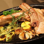 レストラン バカール - STAUBの鍋でやって来たのはイベリコ豚のロースト♪（2011/3）