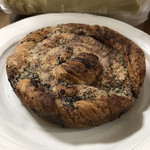 キキダウンステアーズベーカリー - シナモン紅茶