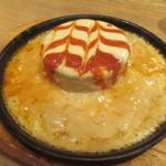 赤白 - フレンチお好み焼き「サヴォワ」ふんわりチーズのお好み焼き