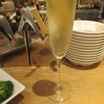 赤白 - チャーミング　マスカット