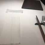 ターブル タカイ - お箸もあるよ