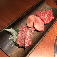 蕃 YORONIKU - 