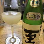 旬ものと日本酒 とみ笑 - 至