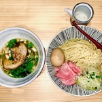 焼きあご塩らー麺 たかはし - 