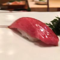 銀座 久兵衛 京王プラザホテル店 - 中とろ 握り
