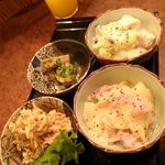 OKIRAKU - お通しが4品♪