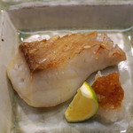 日本橋蛎殻町 すぎた - マナガツオの塩焼