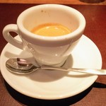 イル アオヤマ - エスプレッソ