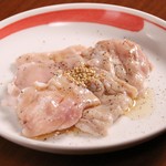 Yakiniku Horumon Sansuien - ギャラ塩