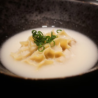 焼肉うしごろ 銀座並木通り店 - ホルモンのコムタン煮込み