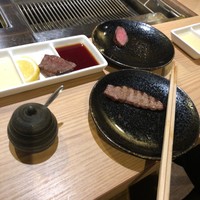 お肉屋 けいすけ 三男坊 - とうがらしとしんしん