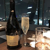 The Living Room with SKY BAR - 
