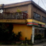 バンセンストア - どう見ても元コンビニ。色んな意味で敷居の高いお店です…