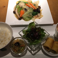 中国料理 大湖苑  - 海鮮あんかけ焼そば (´∀｀)/ ランチ
