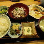 Shunsai Mitsuya - サバ焼きと刺身おろしポン酢　￥１，０００