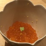 鮨 さかい - 生いくら・・バラしたばかりの新鮮な品で、何とも言えない旨みを感じます。