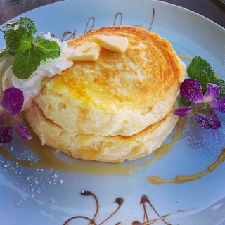 沖縄でおすすめの美味しいパンケーキをご紹介 食べログ