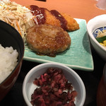 和食さと - ・日替り定食 ハンバーグと魚フライ