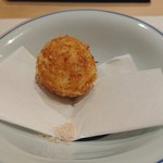 鮨 竜介 - 蟹クリームコロッケ