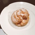 ディーン＆デルーカ マーケットストア - アラボンヌーのシュークリーム