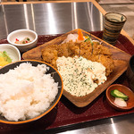 Hareumi - 国産若鶏もも ちきん南蛮定食 1058円