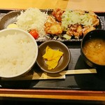 Umihe - 金の黄金鶏 塩ザンギ御膳