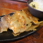 ラーメン若松 - お昼限定ぎょうざとご飯のセットです☆　208-1130訪問