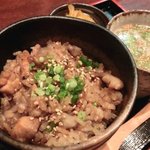 興 - 「かしわ飯」と「コラーゲンたっぷり濃厚鶏スープ」：枯淡と充足を見事に兼ね備えた２メニュー♪