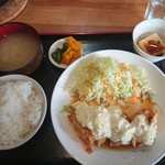 まるつ食堂 - チキン南蛮定食　520円