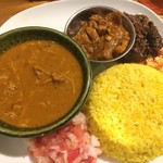 カレーや デッカオ - 本日の全種類カレー②