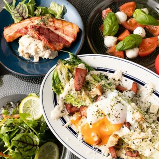 豊富なお料理♪あれこれ色々さりげなく