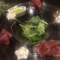DINING & BAR TABLE 9 TOKYO - 