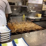 正宗屋 - どて焼きがくつくつと煮えてます