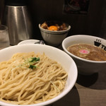 つけめんTETSU - つけ麺と極みチャーシュー丼