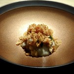 TTOAHISU - 鰆、柿のフレーク、菊芋のピューレ