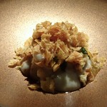 TTOAHISU - ＊鰆自体の味わいもいいですけれど、柿のフレークの食感が良いこと。 菊芋のねっとりしたソースがよく合い、美味しい。