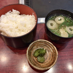 Nishiki Warai - ●わらい焼 定食972円税込
                        （御飯、味噌汁、香の物はお代わり自由）