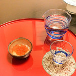 うなぎ 善 - お通しと日本酒